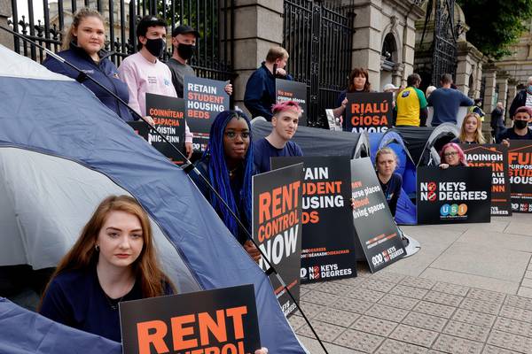 Students want accommodation shortages declared an ‘emergency’