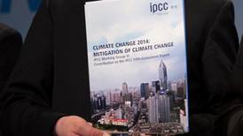 UN issues guide to slow climate change