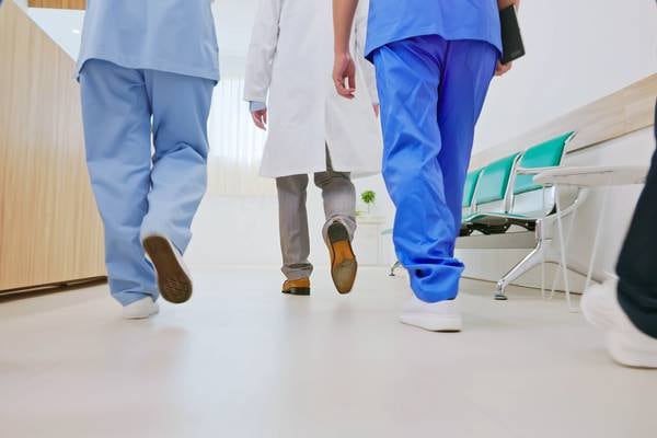 Psychiatric nurses vote overwhelmingly for industrial action over staffing 