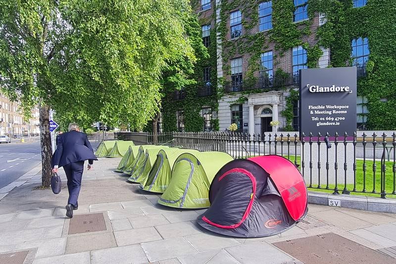 New migrant tent encampment springs up on Leeson Street in Dublin