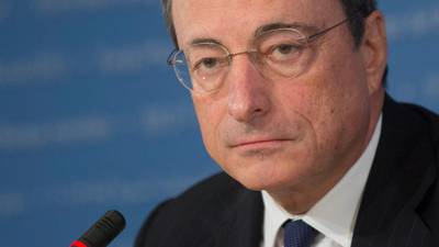 Draghi praises Ireland for   crisis efforts