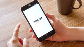 Amazon reaches deal with Visa to accept cards across global network