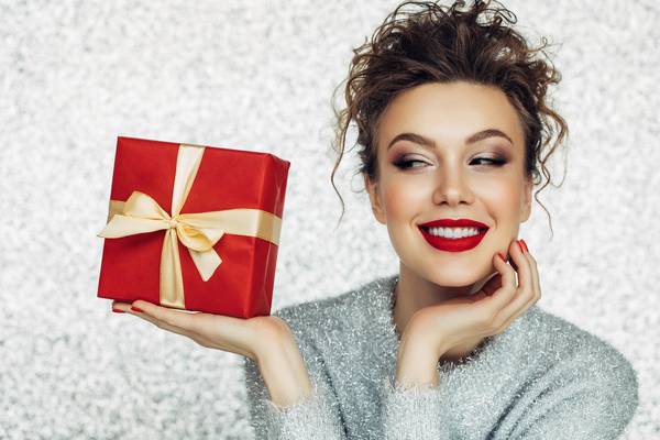 Want to avoid the last-minute rush? Here are beauty gifts for everyone on your list