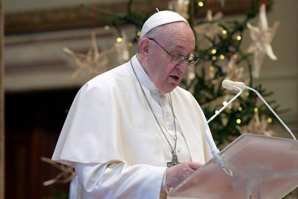 Covid-19: Pope Francis issues Christmas Day plea for vaccines for all