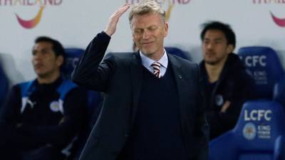 Leicester win again to pile more pressure on David Moyes