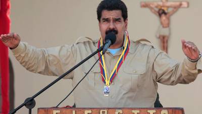 Venezuelan president expels top US diplomat and two aides