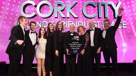 Lord Mayor of Cork congratulates traders on winning award