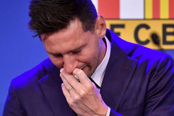 Tearful Lionel Messi says he wanted to stay at Barcelona