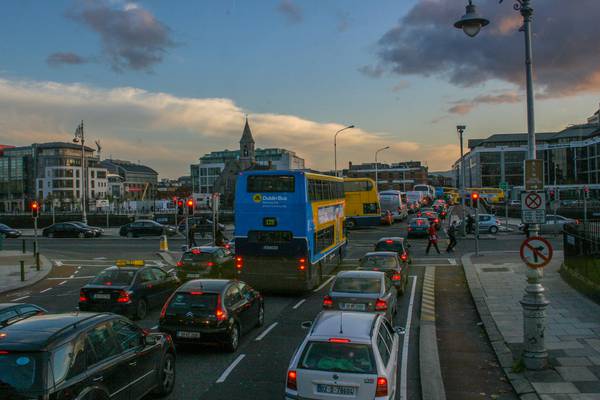 The Irish Times view on road traffic in Dublin: Creating alternatives