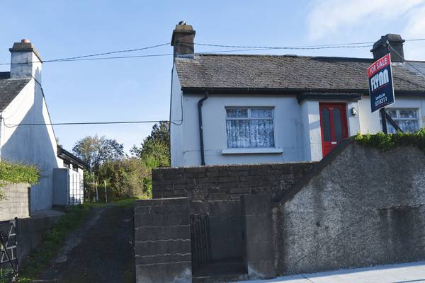 What will €340,000 buy in Dublin and Offaly?
