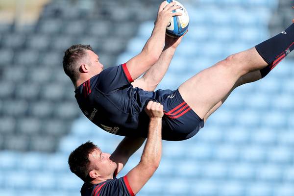 Munster on back foot with loss of Carbery and Earls