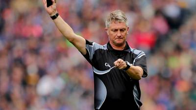 Barry Kelly supports extension of black card to hurling