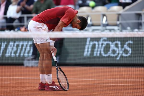 Novak Djokovic pulls out of French Open with knee injury
