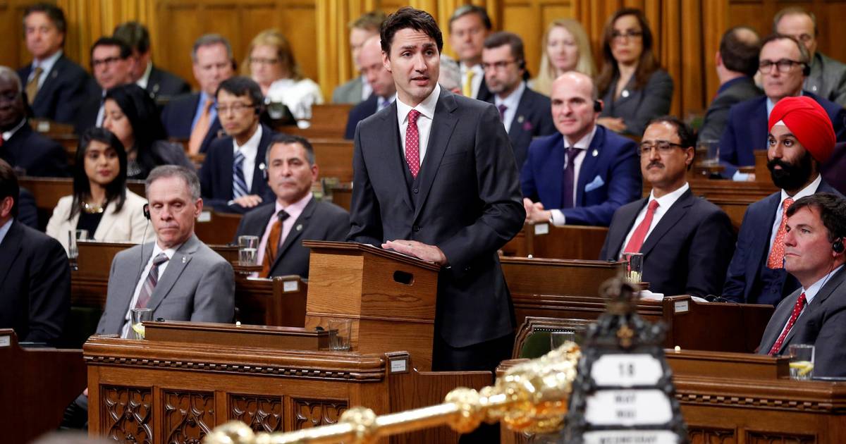 Justin Trudeau Apologises For ‘elbowing Female Politician The Irish Times