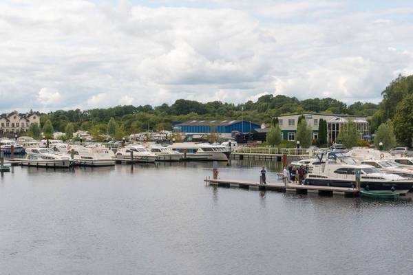 ‘The pubs are quiet, the jetties are quiet’: Fee increase blamed for Shannon’s declining boat numbers