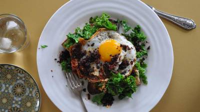 ’Nduja eggs with curly kale