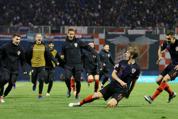 Croatia pip Spain with stoppage-time winner in Zagreb