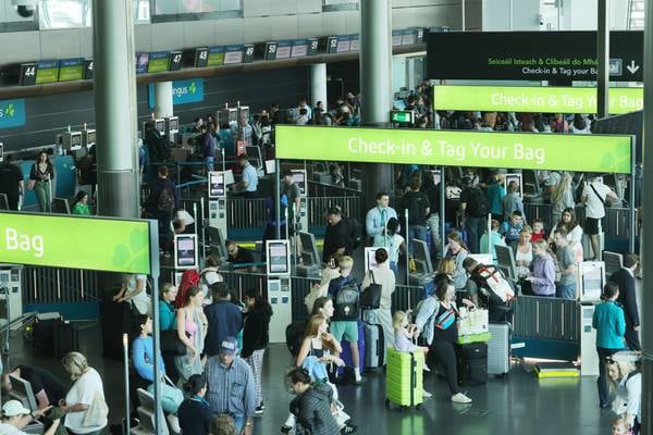 Aer Lingus passengers face more flight cancellations as pilots’ talks break down