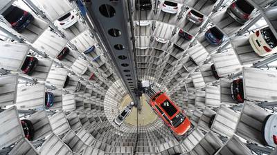 Brussels warns Volkswagen on  ‘dieselgate’   compensation