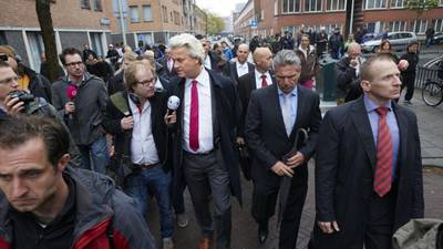 Mayor  of Hague sounds warning over return of jihadis