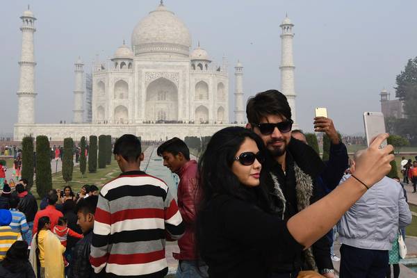 Taj Mahal to limit Indian visitors to 40,000 daily