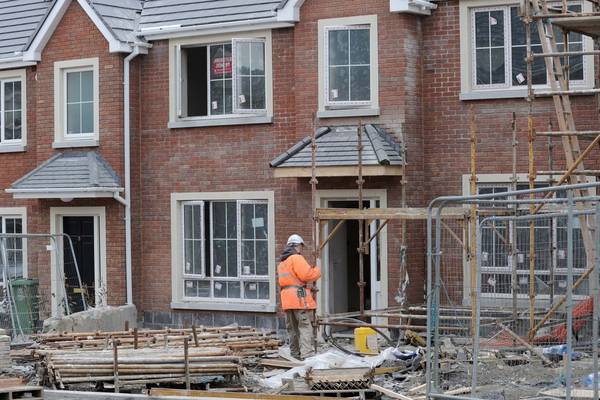 Housing prices rose almost 8% in 2021, Daft finds