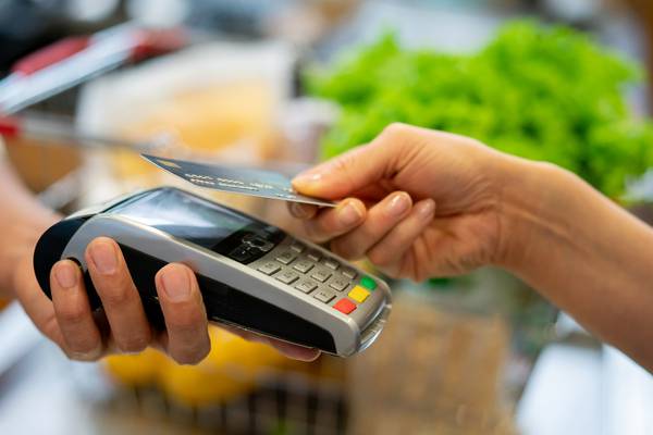 Contactless spending surpasses €1bn for first time