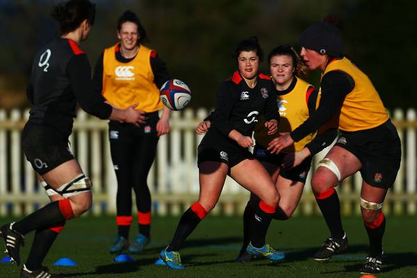 England women’s team sign professional contracts with RFU