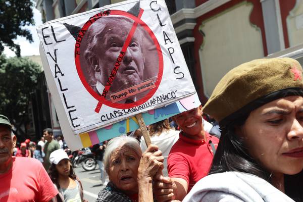 Trump imposes broad new sanctions on Venezuelan government