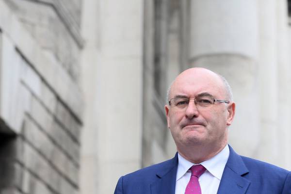 Government believes Phil Hogan should resign as fresh claims emerge