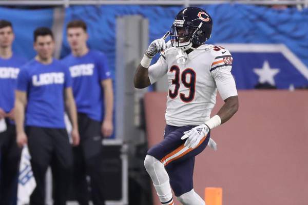 Eddie Jackson’s interception return helps Bears take down Lions