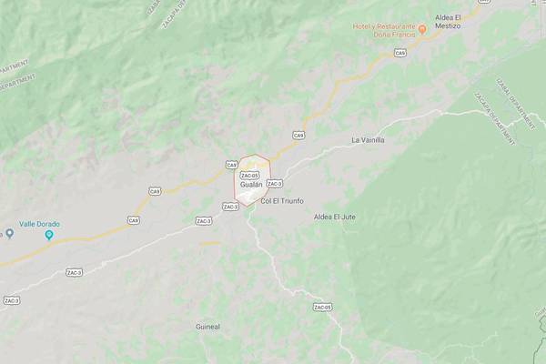 At least 20 dead in bus crash in eastern Guatemala