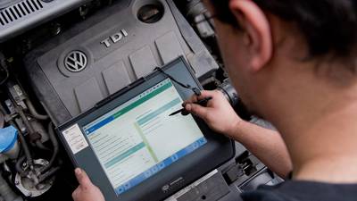 Volkswagen engine chiefs suspended in probe