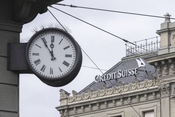 Credit Suisse staff see deferred bonuses frozen by Swiss government