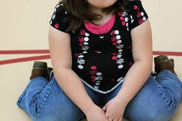 Schoolgirls more at risk of being overweight than boys