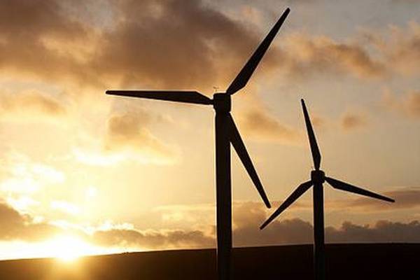 Varadkar calls for ‘expansion’ in wind power to supply network