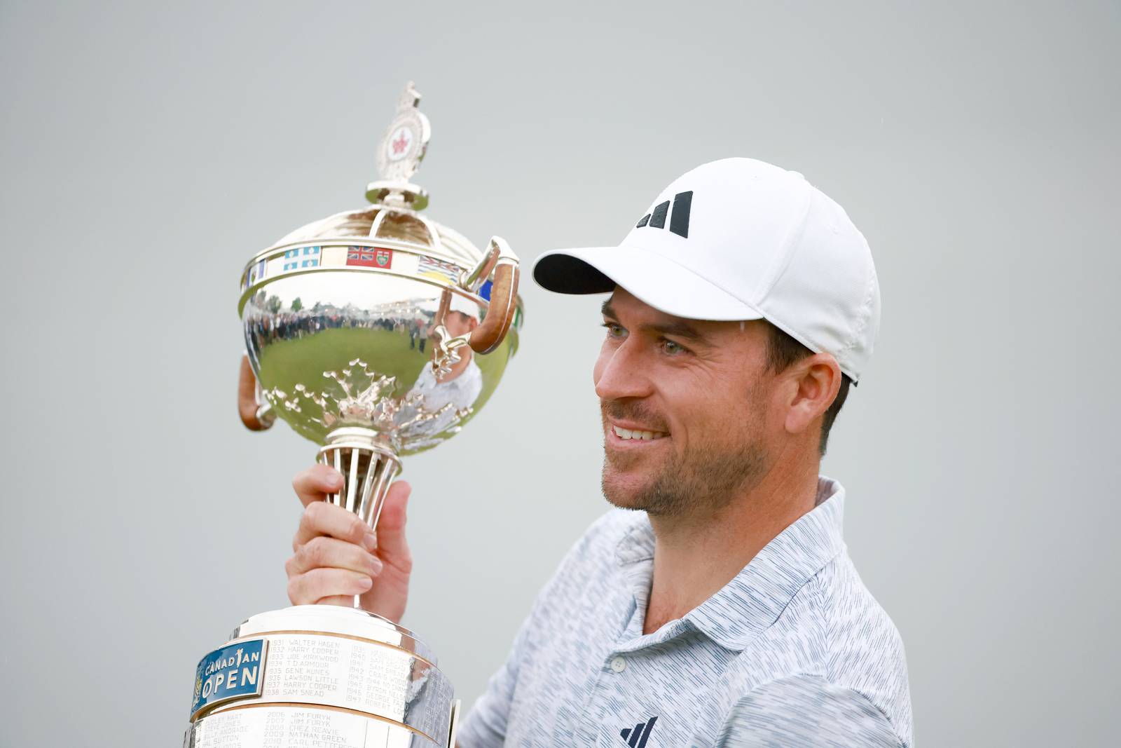 Home favourite Nick Taylor wins Canadian Open playoff with longest putt