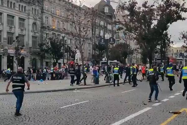 England fans baton-charged as violence erupts in Porto