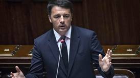 Italy agrees €5bn rescue fund to help banks