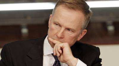 Latvia bank chief accused of demanding €100,000 bribe