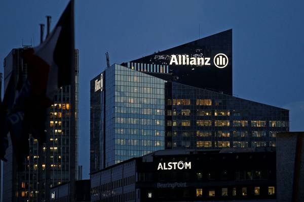 Allianz plans up to €3bn share buyback as deal ambitions fade