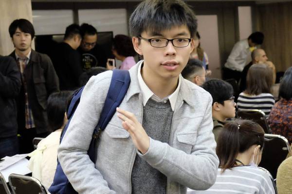 Hong Kong activist  blames pro-Beijing forces after airport assault