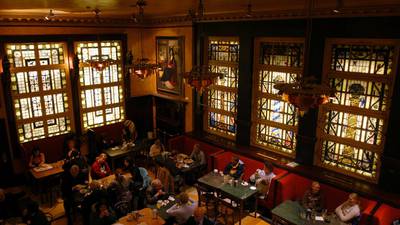Bewley’s and landlord agree not to sell historic windows while mulling potential appeal