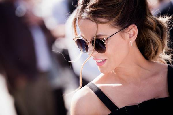Why did Kate Beckinsale get a ‘foreskin facial’?