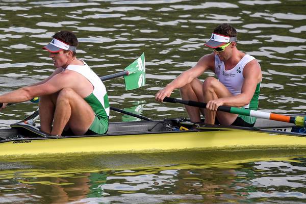 Rowing: Commercial come up short in Thames Cup