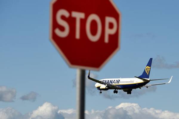 Ryanair and pilots keep key numbers under wraps