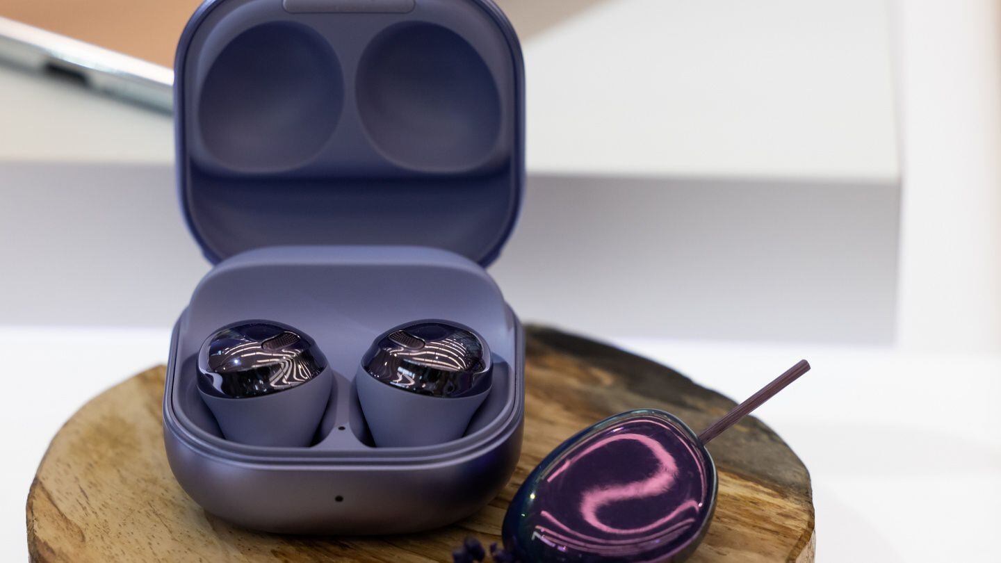 Galaxy buds pro online worth it