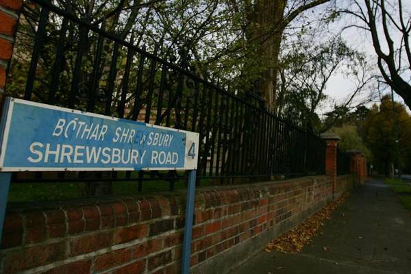 Dermot Desmond trust applies to add staff flat to Shrewsbury Road mansion