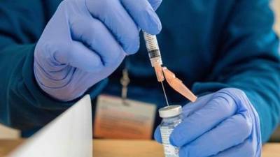 Non-medically vulnerable groups to get vaccine in ‘exceptional circumstances’