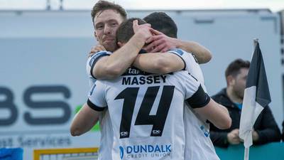 Dundalk battle hard to stay in touching distance of Cork